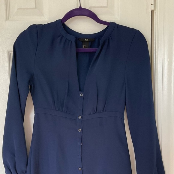 H&M navy blue dress - Picture 3 of 4